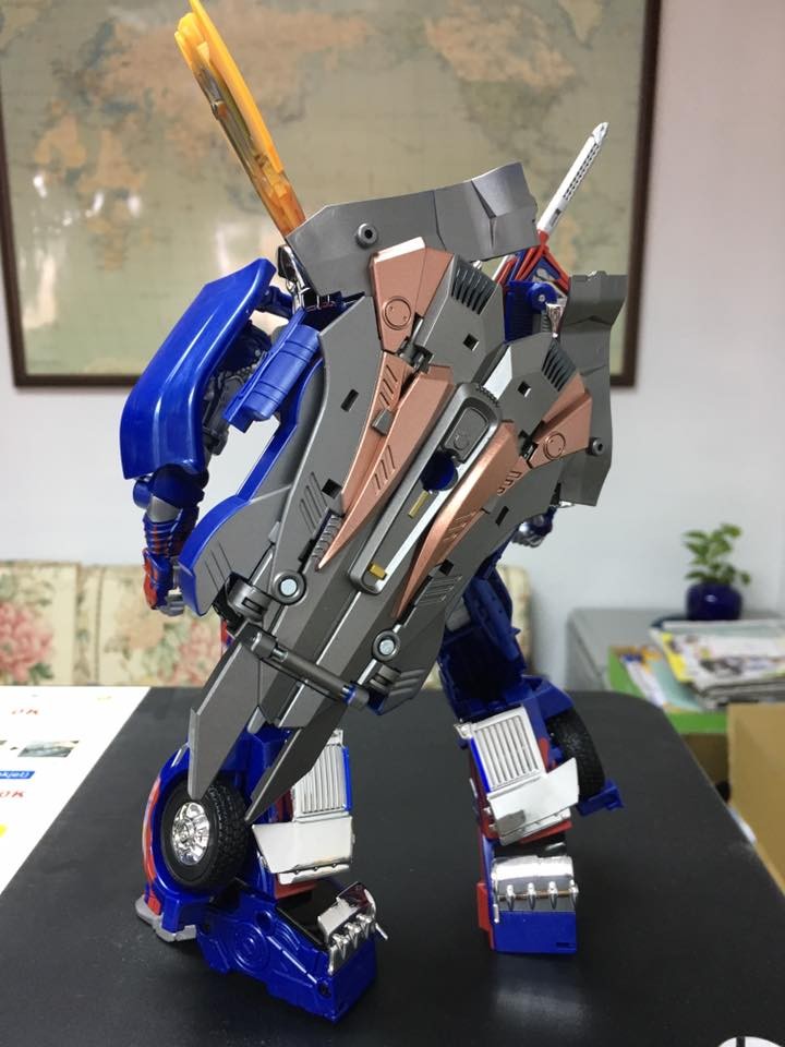 Transformers News: In-Hand Images of Takara Tomy Transformers: The Last Knight TLK-15 Calibur Optimus Prime