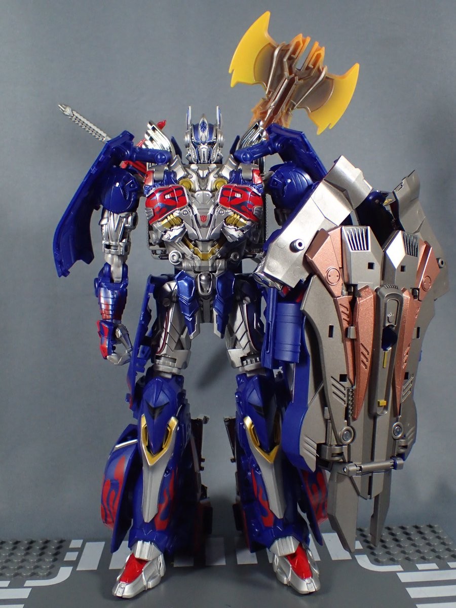 Transformers News: In-Hand Images of Takara Tomy Transformers: The Last Knight TLK-15 Calibur Optimus Prime