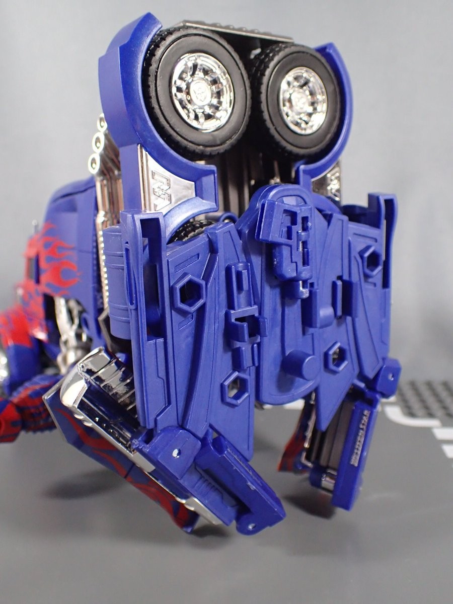 Transformers News: In-Hand Images of Takara Tomy Transformers: The Last Knight TLK-15 Calibur Optimus Prime