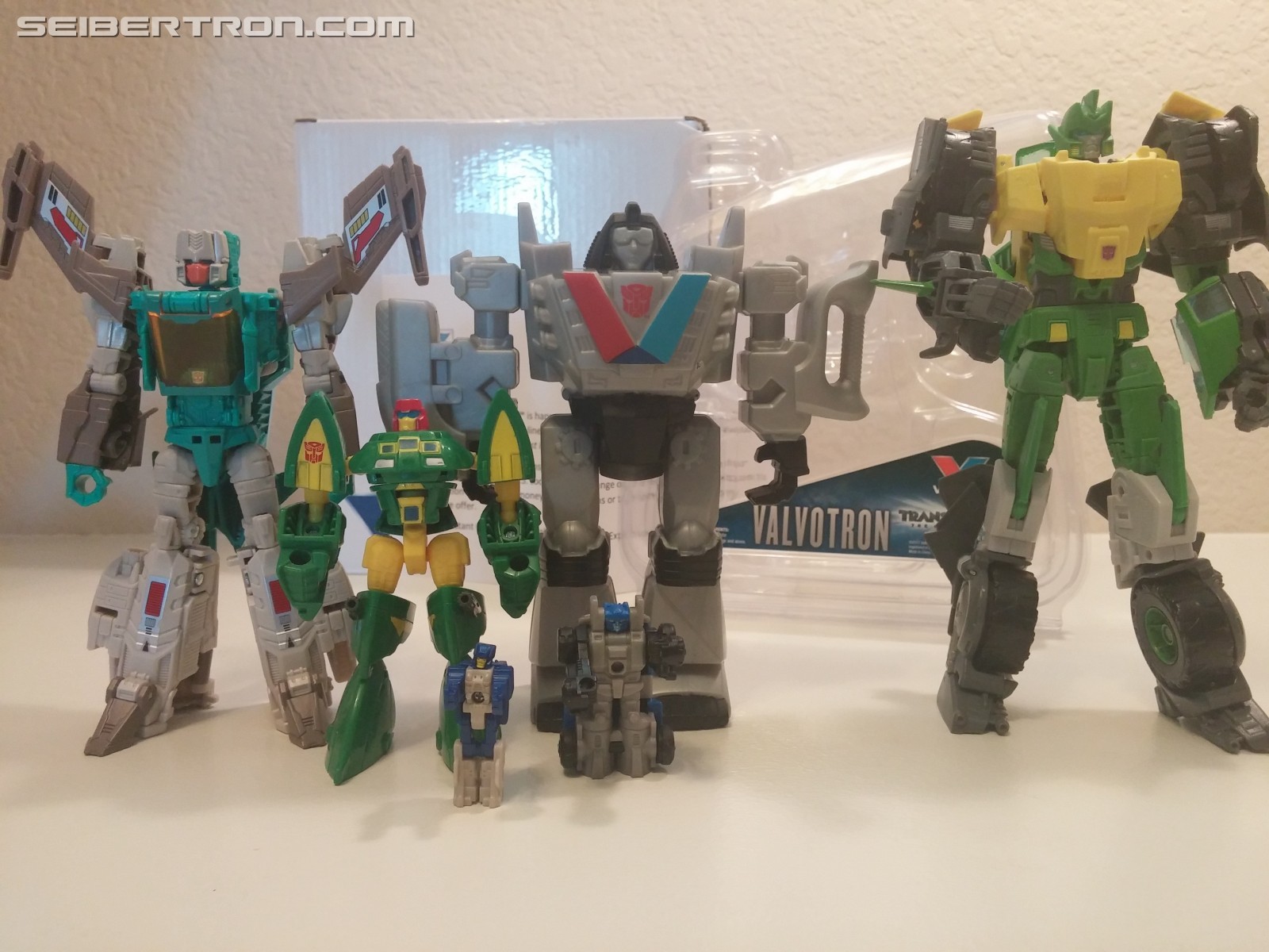 Transformers News: New Galleries: Transformers The Last Knight Transformers News: New Galleries: Transformers The Last Knight