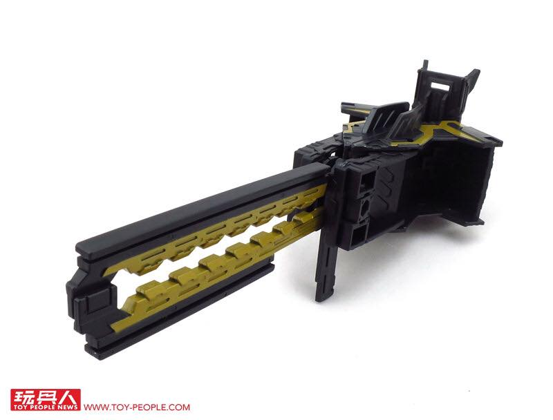 Transformers News: Even More Images of SDCC 2017 Transformers Exclusives: Primitive Skateboarding and TLK #SDCC2017