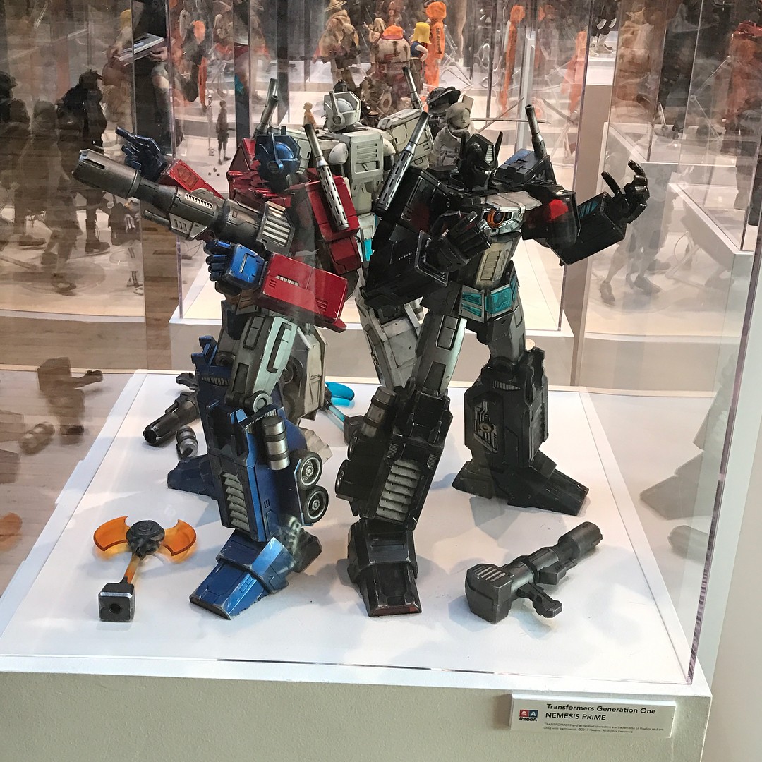 Transformers News: SDCC 2017: Hasbro 3A Transformers Generation 1 Ultra Magnus & Nemesis Prime