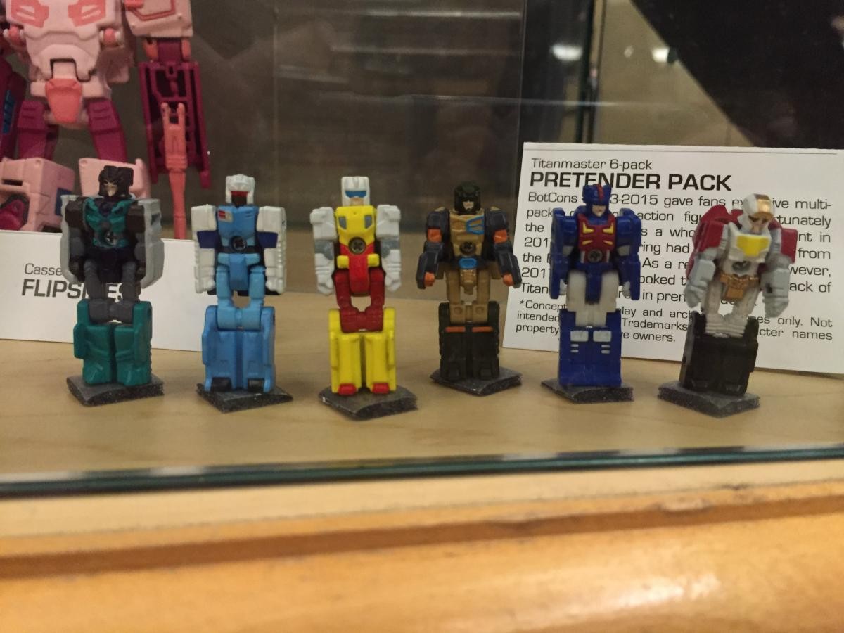Transformers News: New Images of Concepts from Fun Pub and Customized Figures at Pete's Robot Convention 2017