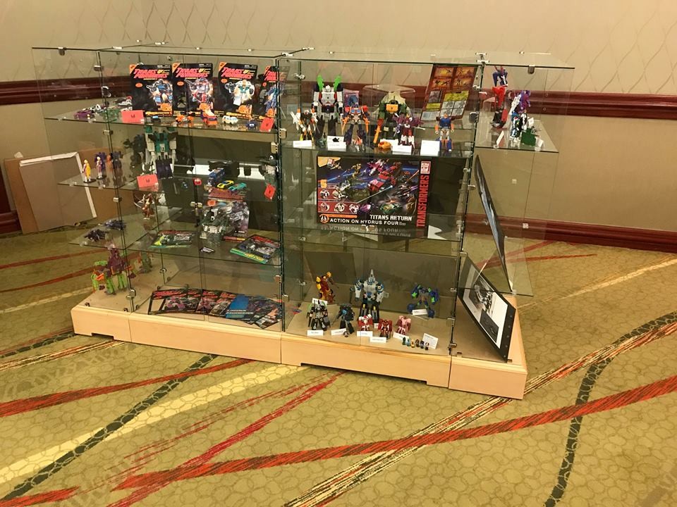 Transformers News: New Images of Concepts from Fun Pub and Customized Figures at Pete's Robot Convention 2017