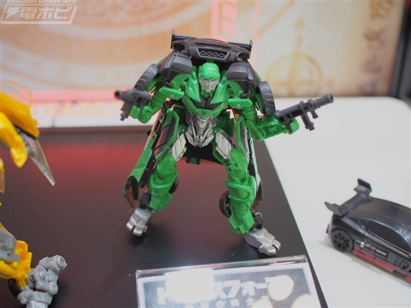 Transformers News: Wonderfest 2017 - Takara Tomy Transformers The Last Knight TLK Display and Diorama