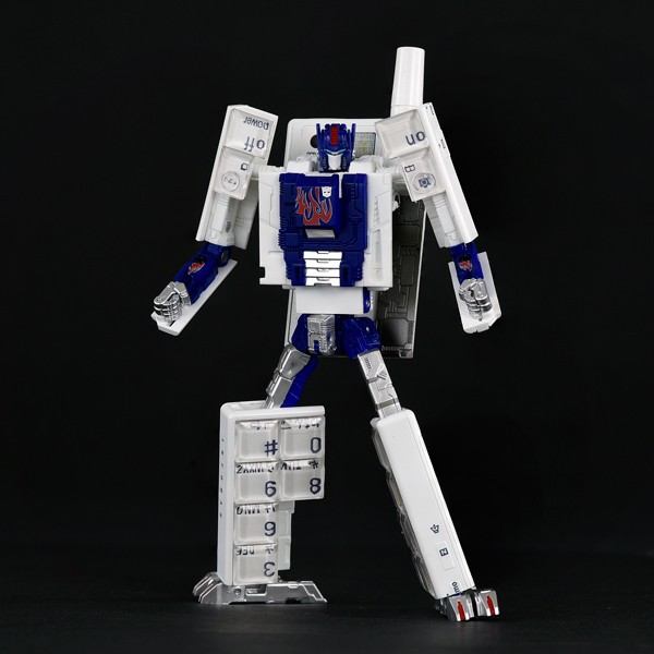 Transformers News: Images of au x Transformers Infobar Optimus Prime Annin
