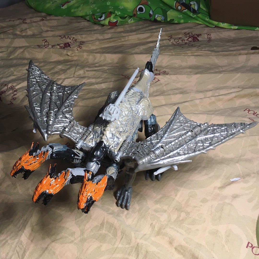 Transformers News: In-Hand Images of Transformers: The Last Knight Leader Dragonstorm, with Stormreign & Dragonicus