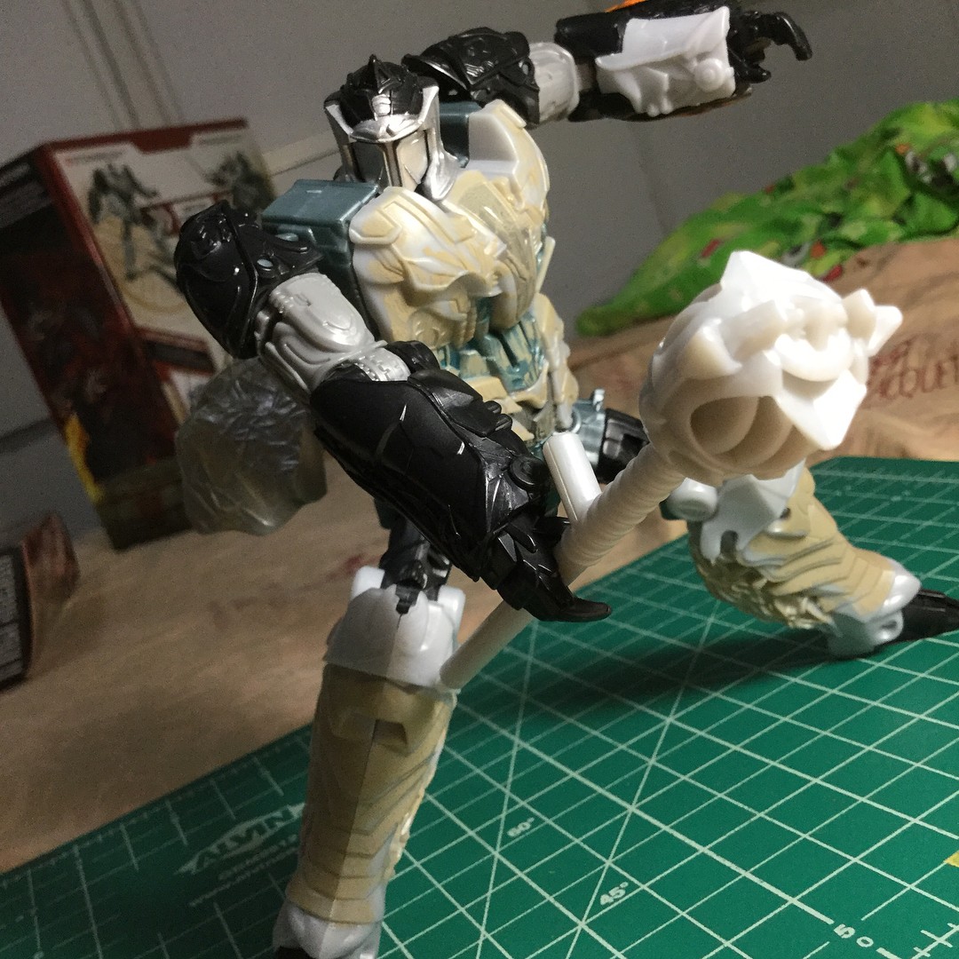 Transformers News: In-Hand Images of Transformers: The Last Knight Leader Dragonstorm, with Stormreign & Dragonicus