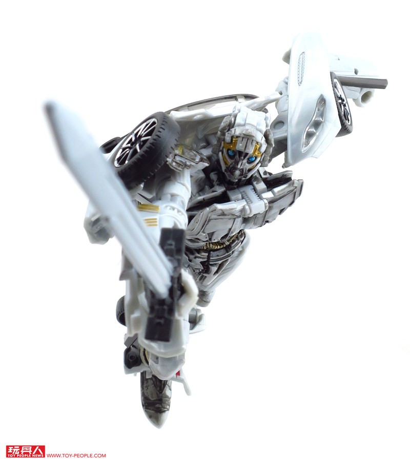 Transformers News: Re: Transformers: The Last Knight Toys Discussion Thread Transformers News: Re: Transformers: The Last Knight Toys Discussion Thread