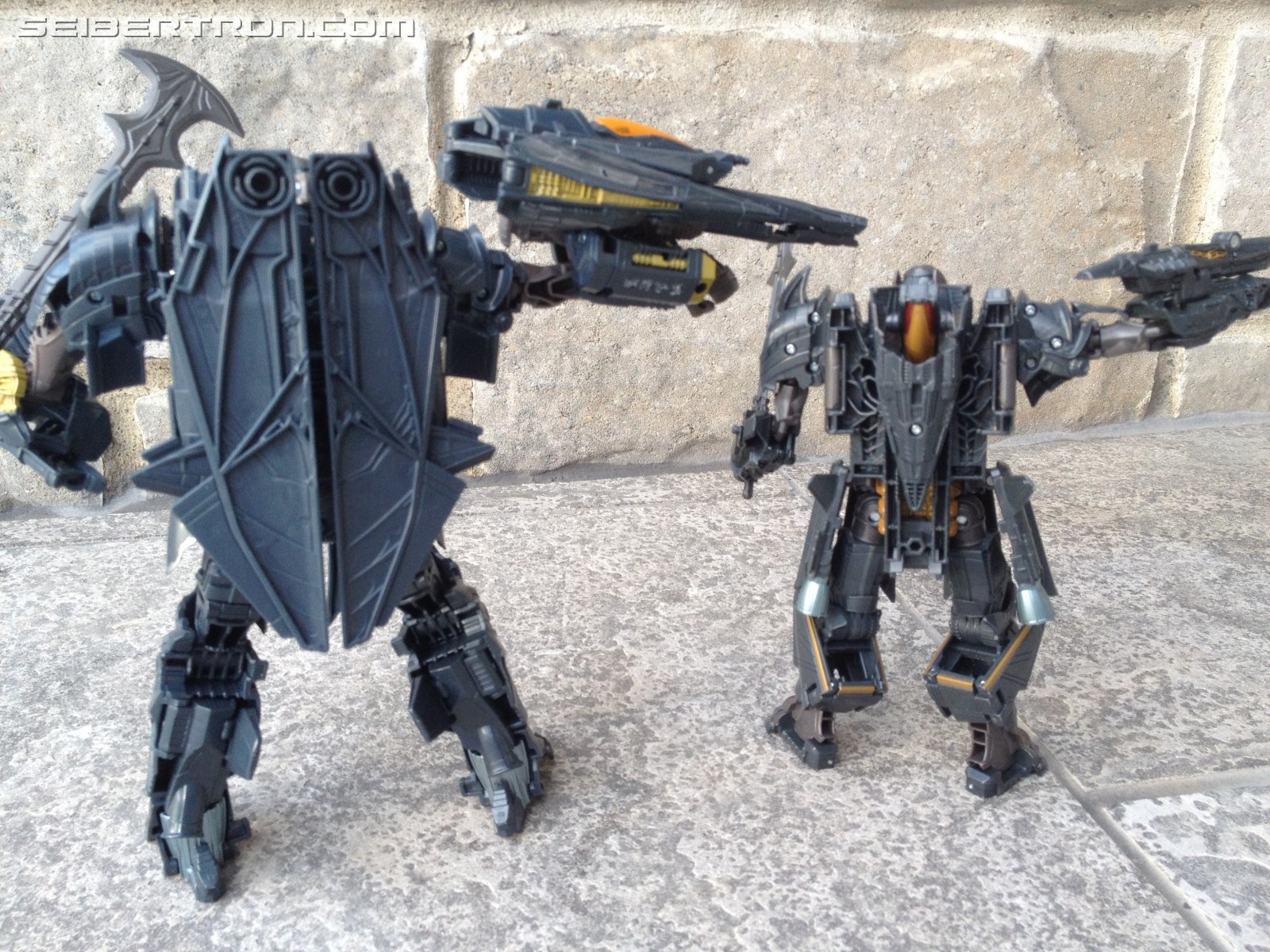 Transformers News: Leader vs Voyager: Which is the better Megatron Figure from Transformers the Last Knight
