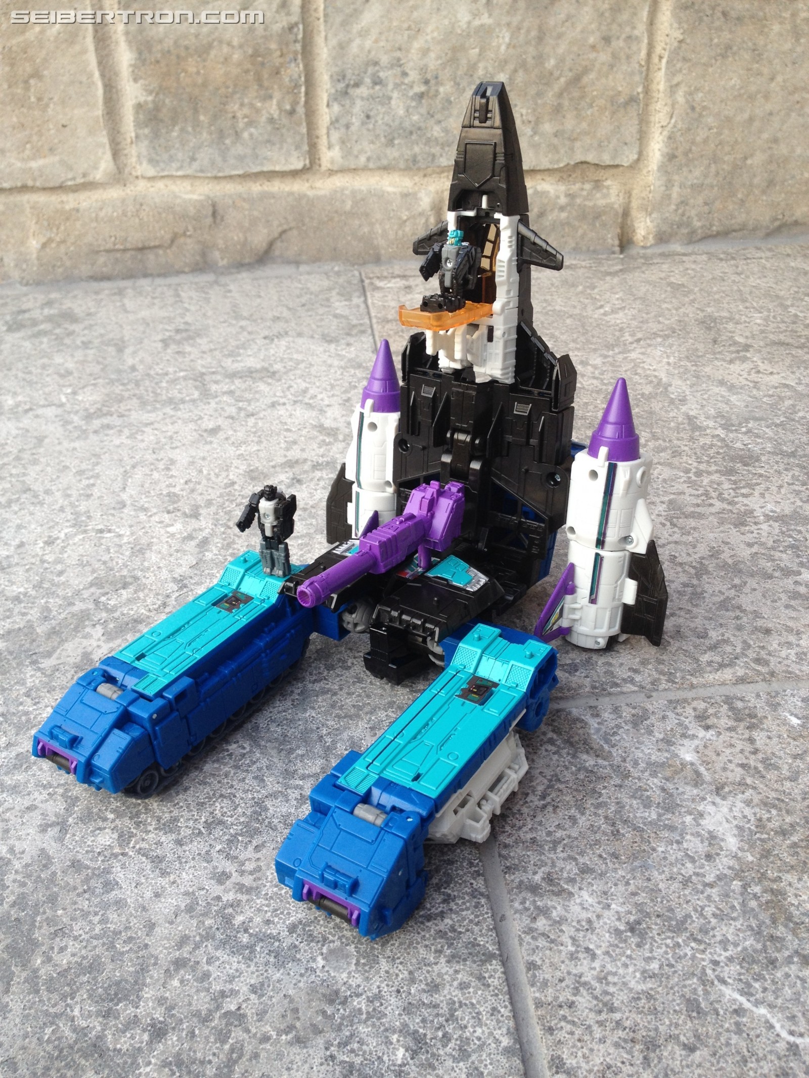 Transformers News: Pictorial Review of Transformers Titans Return Overlord With Images of all Phase Sixers Reunited