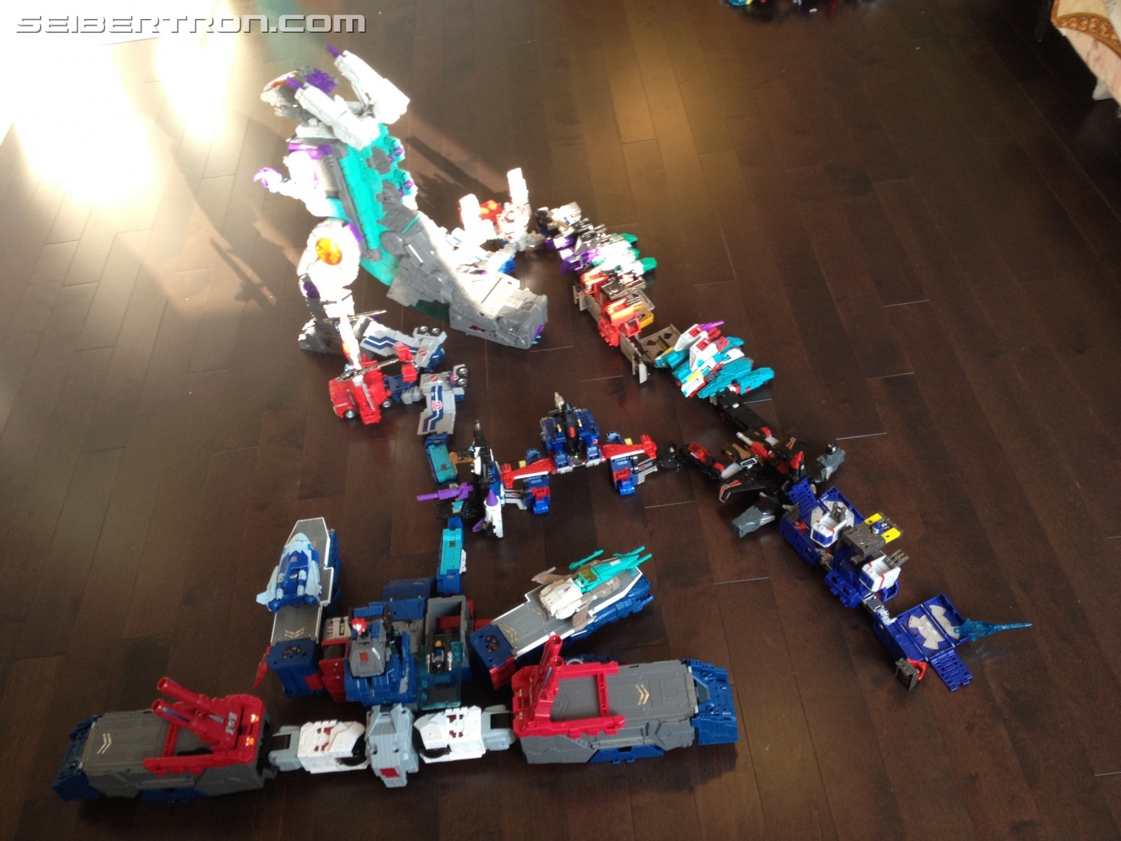 Transformers News: Images of all Transformers Titans Return Bases Connected with Takara God Bomber