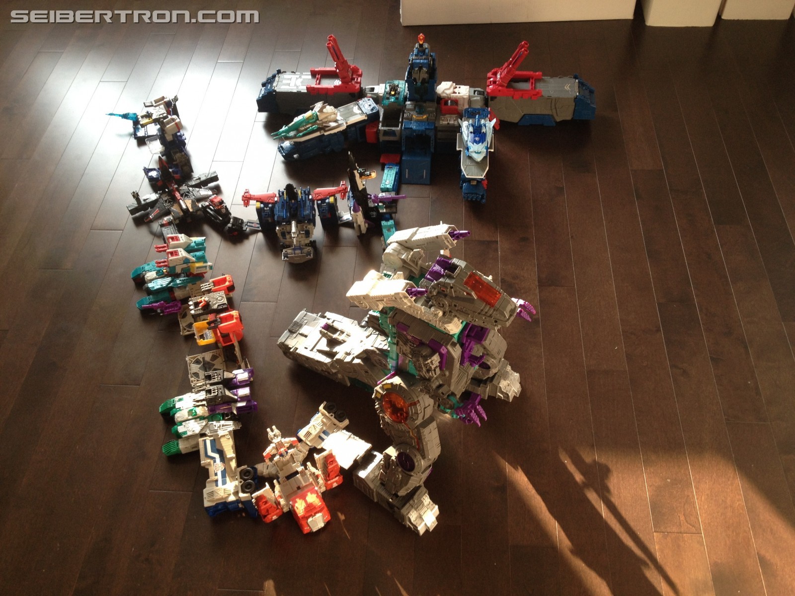Transformers News: Images of all Transformers Titans Return Bases Connected with Takara God Bomber