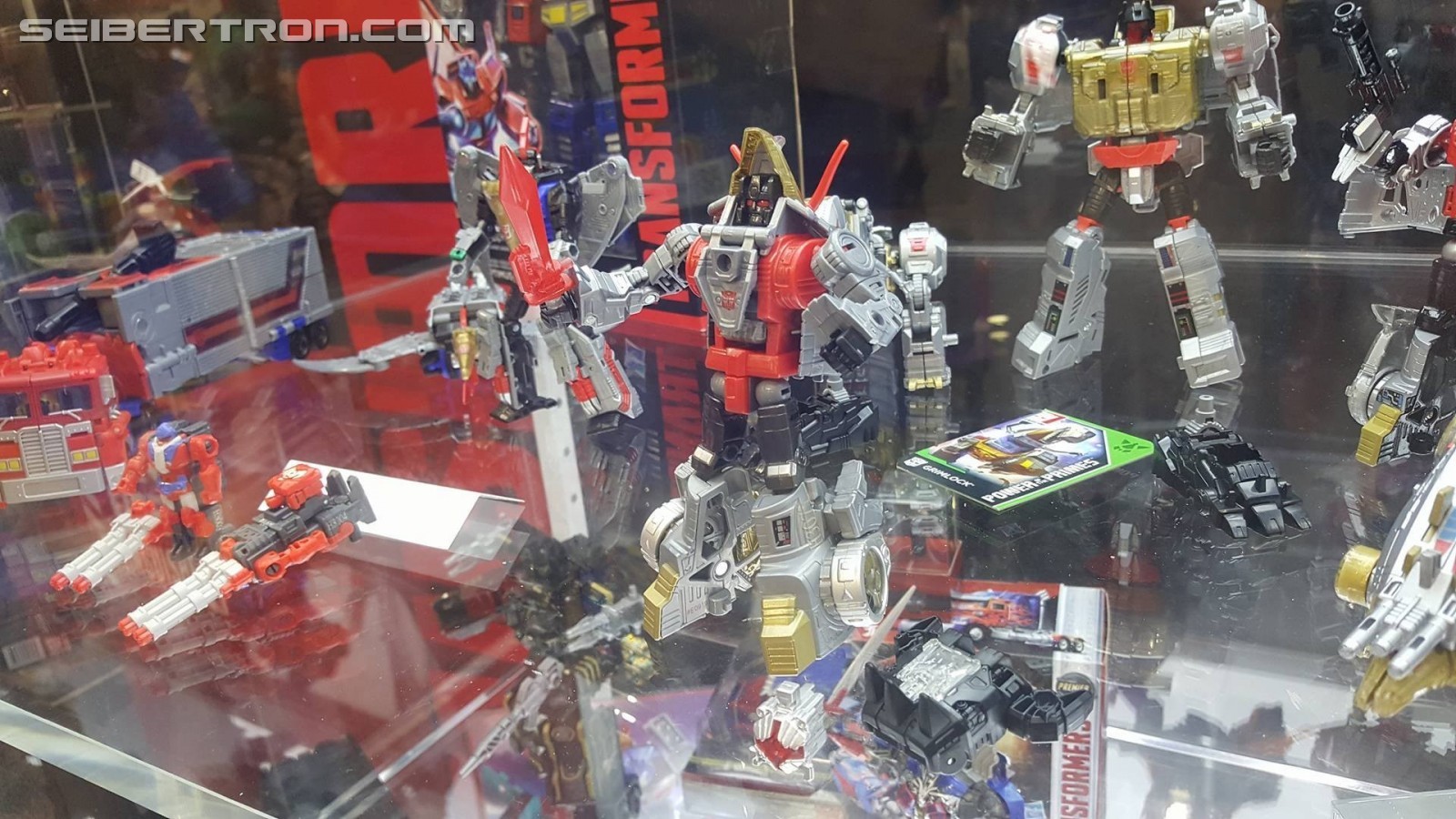 Transformers News: #Hascon First Look at Transformers: Power of the Primes Dinobots and Leader Optimus Prime