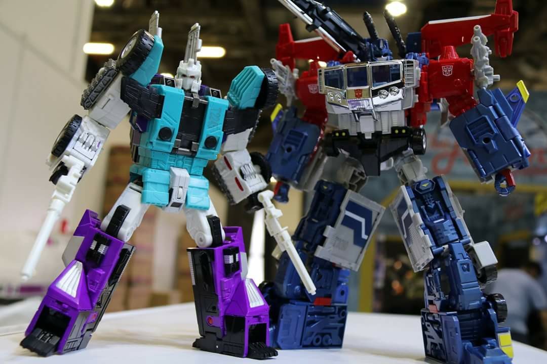 Transformers News: #STGCC 2017 Round-Up Images: Flame Toys Drift, Legends Godbomber Sixshot, MP-12+ Lambor