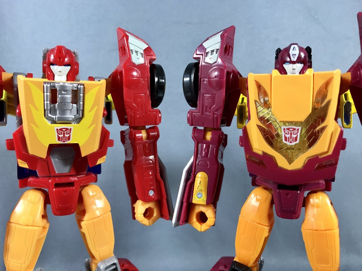 Transformers News: Re: Takara Tomy Transformers Legends Thread