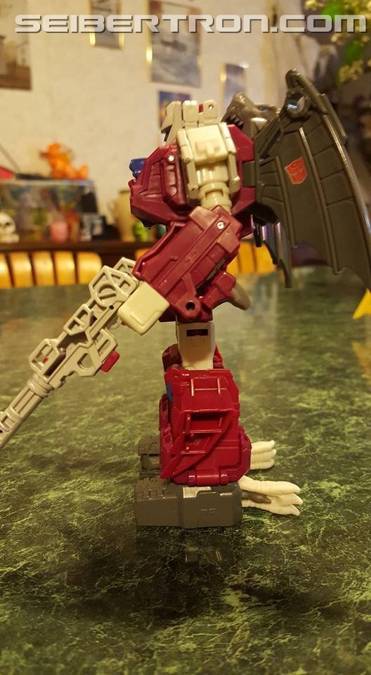 Transformers News: Pictorial and Video Review for Transformers Titans Return Grotusque with Fengul and Scorponok
