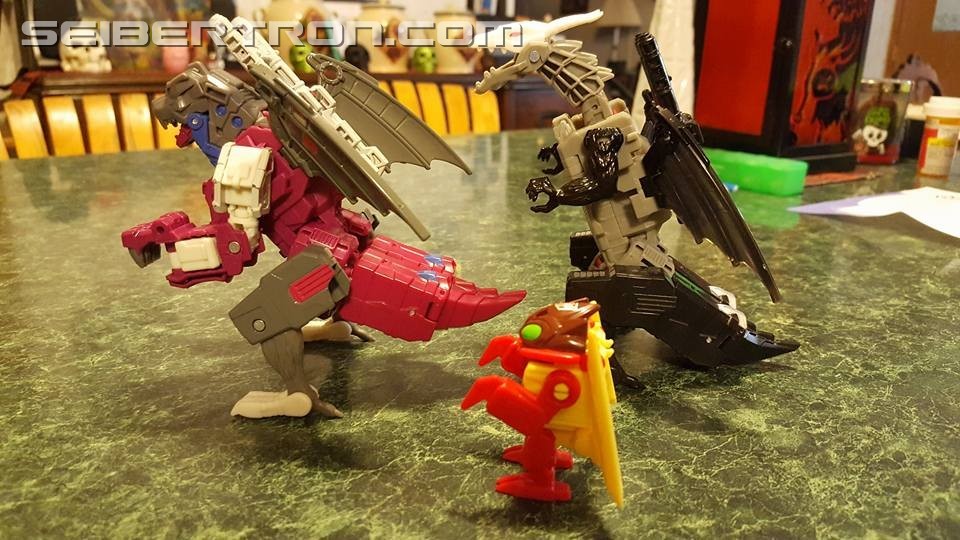 Transformers News: Pictorial and Video Review for Transformers Titans Return Grotusque with Fengul and Scorponok