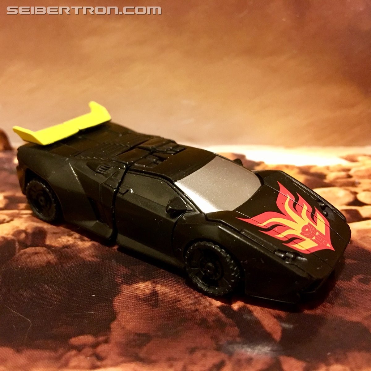 Transformers News: Re: Transformers: The Last Knight Toys Discussion Thread