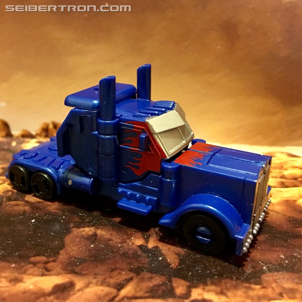 Transformers News: Re: Transformers: The Last Knight Toys Discussion Thread