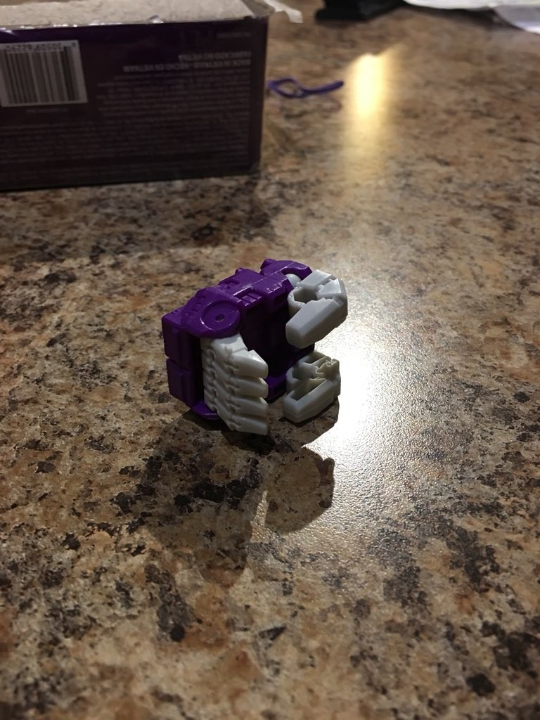 Transformers News: Wave 1 Deluxes from Transformers Power of the Primes Found at US Retail + In Hand Images of  Dreadwi