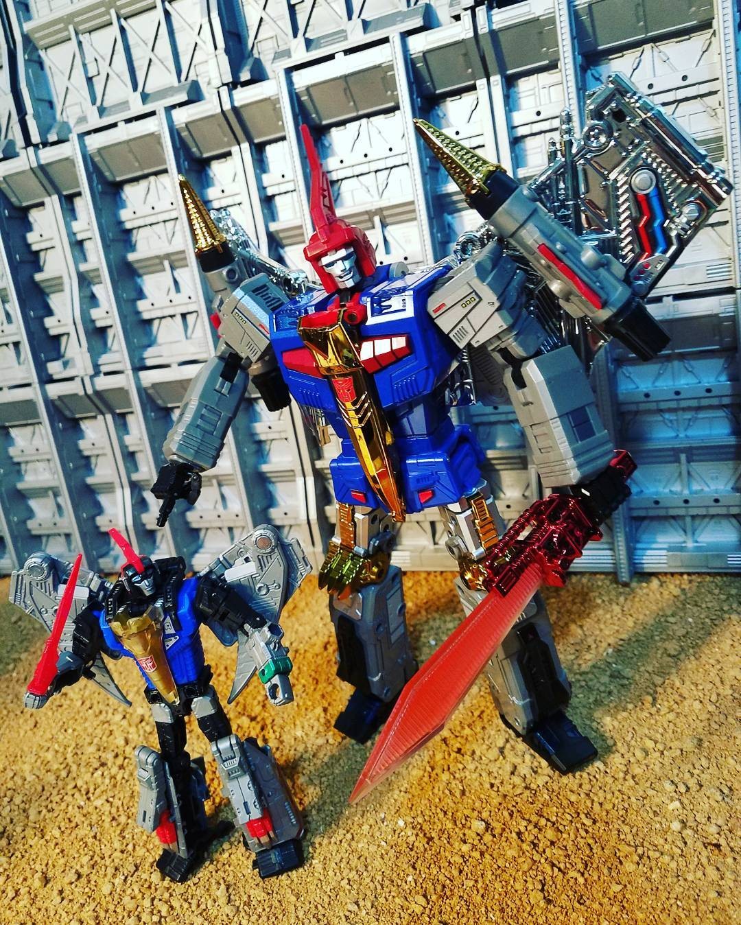 Transformers News: More In-Hand Images of Transformers Power of the Primes Wave 1 Deluxes: Slug, Swoop, Dreadwind