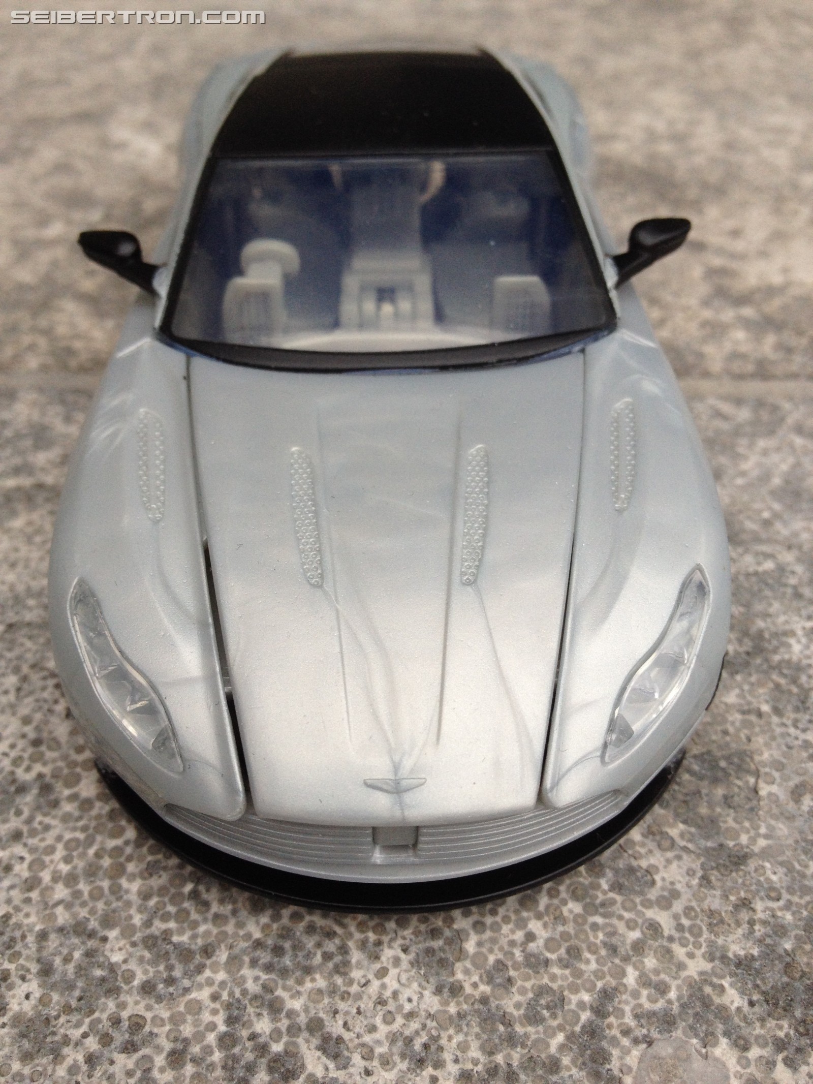Transformers News: Pictorial Review of Deluxe Cogman from Transformers: The Last Knight