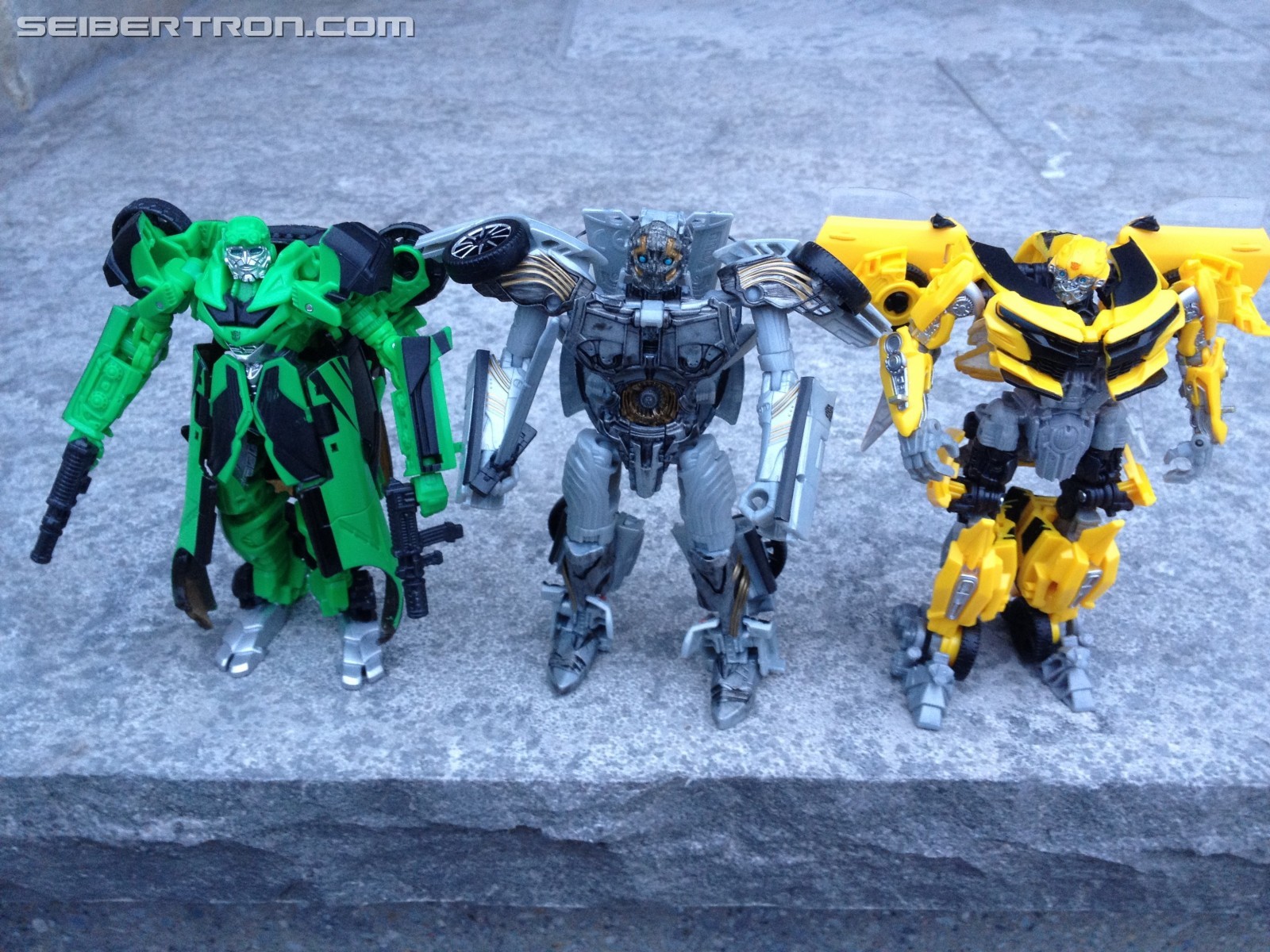 Transformers News: Pictorial Review of Deluxe Cogman from Transformers: The Last Knight