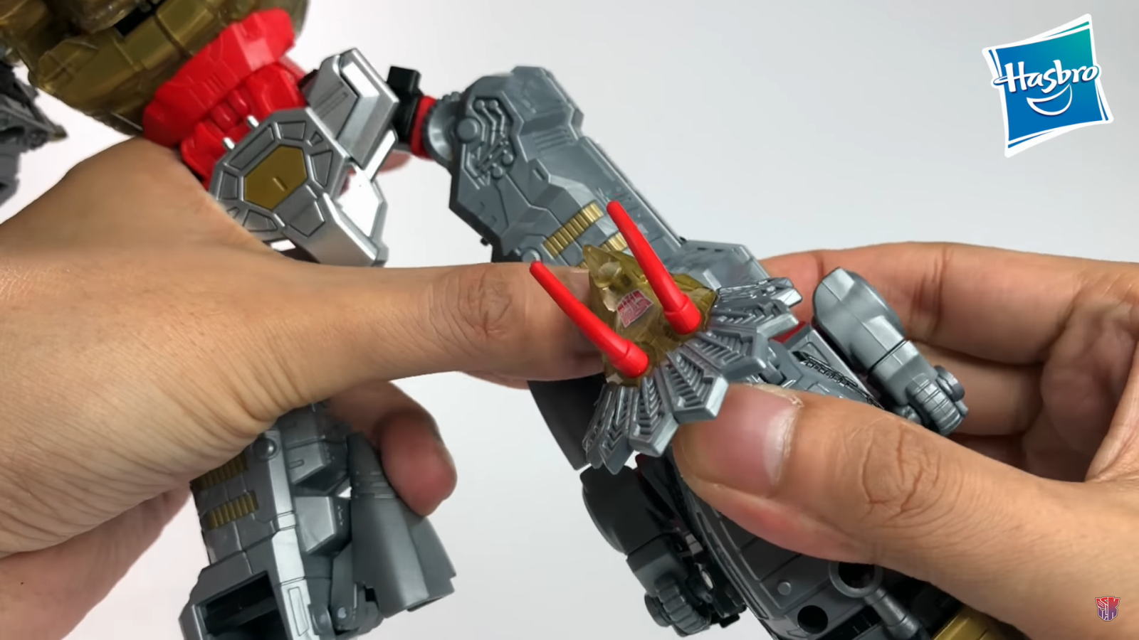 Transformers News: Initial In-Hand Images of Transformers Power of the Primes Grimlock, Slash & Volcanicus