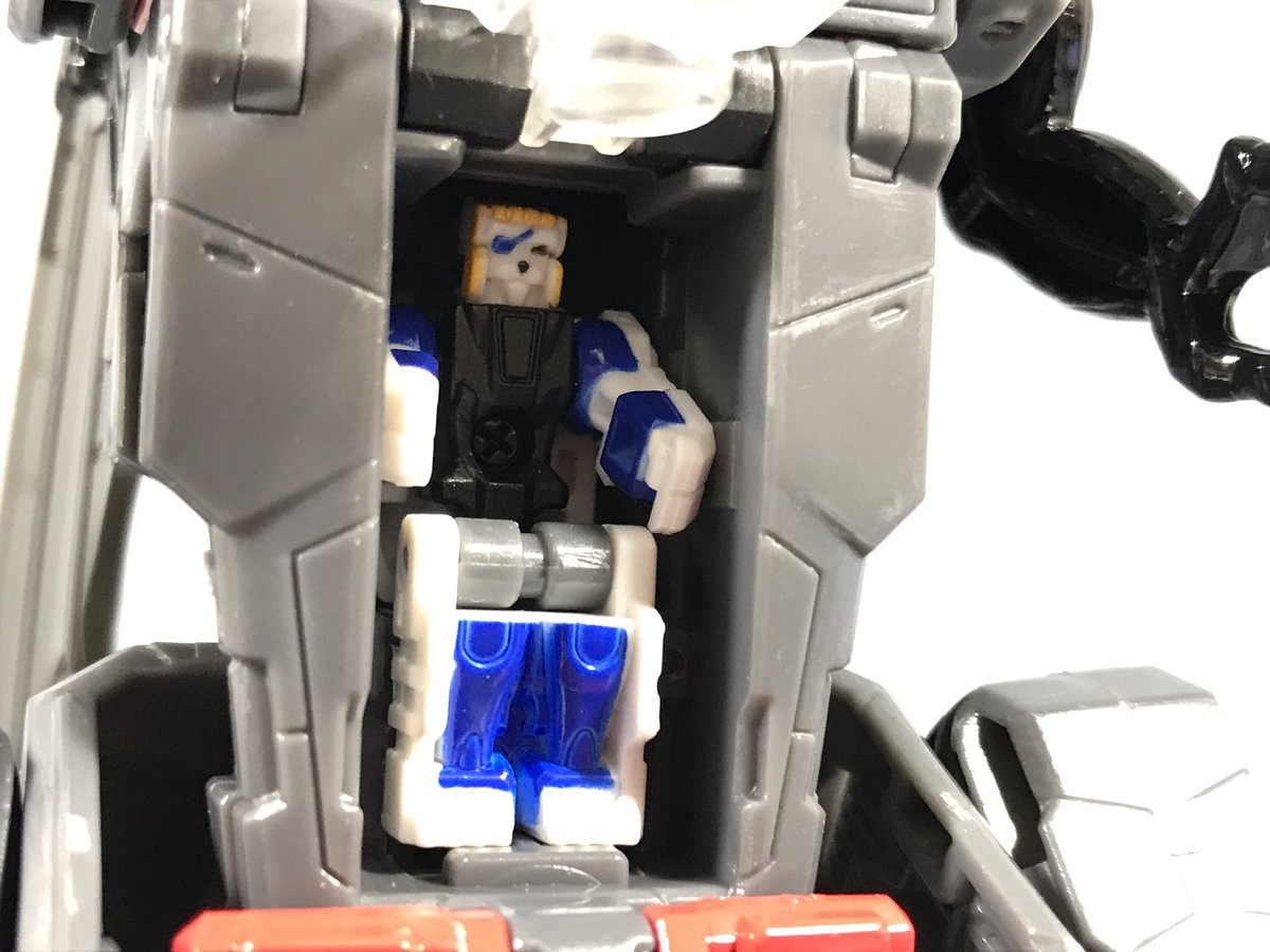 Transformers News: In-Hand Images of Takara Tomy Transformers Legends LG50 Sixshot, LG51 Doublecross, LG52 Misfire