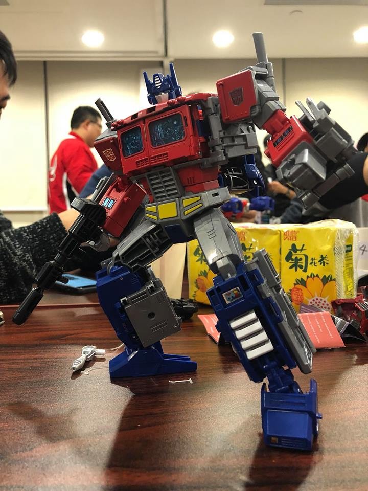 Transformers News: In hand Images of Transformers Power of the Primes Optimus Prime, Rodimus, Starscream and Grimlock Transformers News: In hand Images of Transformers Power of the Primes Optimus Prime, Rodimus, Starscream and Grimlock