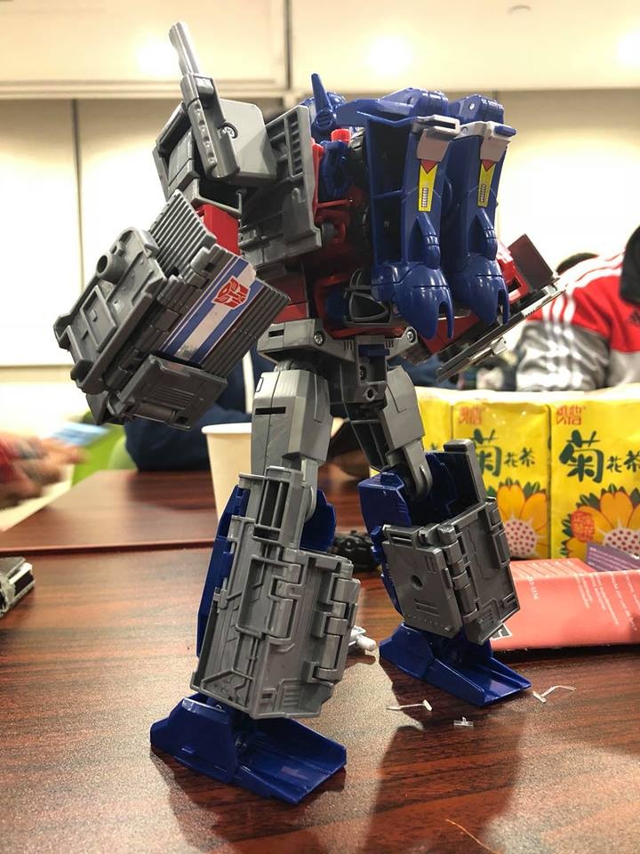 Transformers News: In hand Images of Transformers Power of the Primes Optimus Prime, Rodimus, Starscream and Grimlock Transformers News: In hand Images of Transformers Power of the Primes Optimus Prime, Rodimus, Starscream and Grimlock