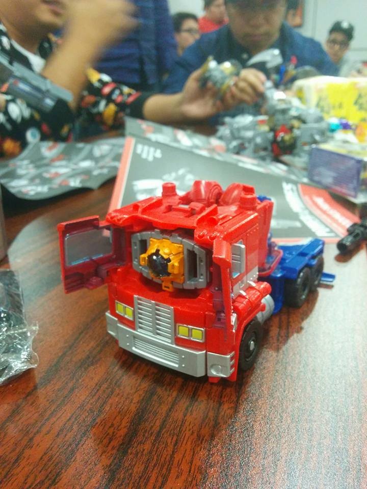 Transformers News: In hand Images of Transformers Power of the Primes Optimus Prime, Rodimus, Starscream and Grimlock Transformers News: In hand Images of Transformers Power of the Primes Optimus Prime, Rodimus, Starscream and Grimlock