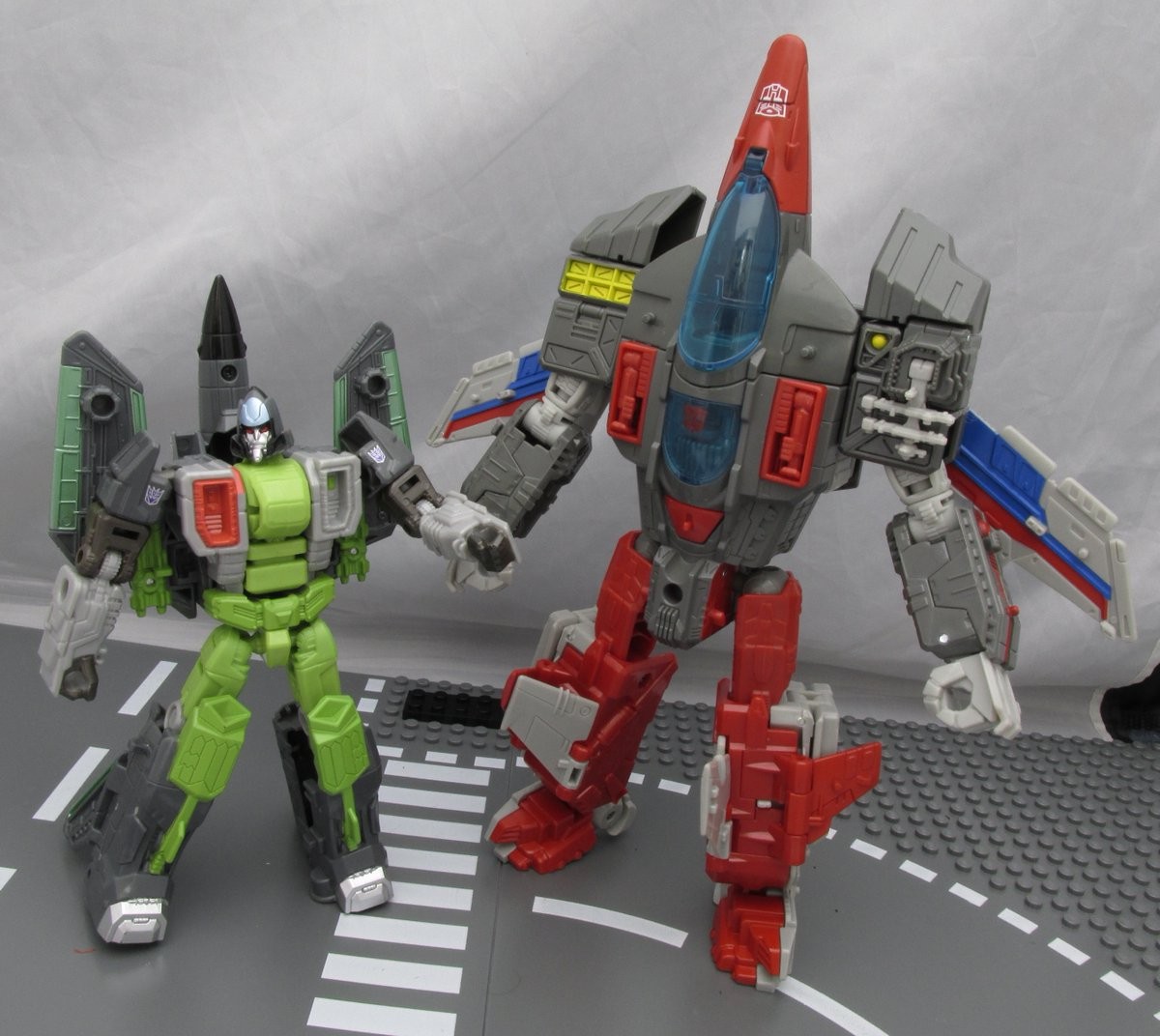 Transformers News: In-Hand Images and Comparisons of Takara Tomy Transformers Legends LG-53 Broadside