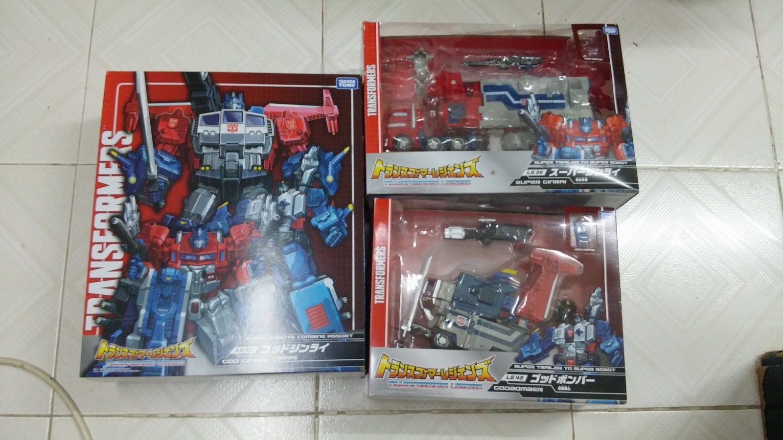 Transformers News: In-Hand Images of Takara Tomy Transformers Legends LG-EX God Ginrai