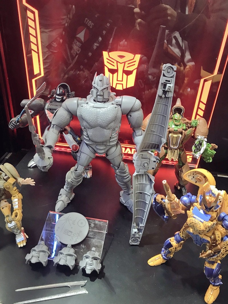Transformers News: Grey Prototype of Takara Tomy Transformers Masterpiece MP-41 Dinobot at Tokyo Comic Con