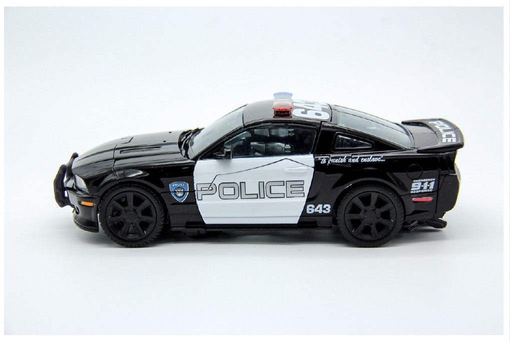 Transformers News: In-Hand Images of Transformers Movie Masterpiece MPM-5 Barricade