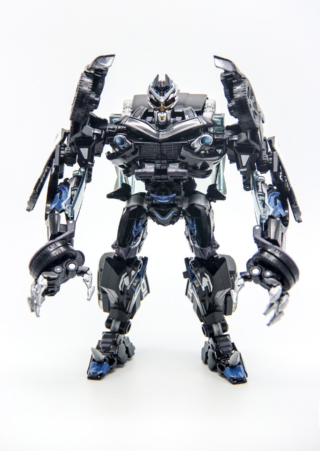 Transformers News: In-Hand Images of Transformers Movie Masterpiece MPM-5 Barricade