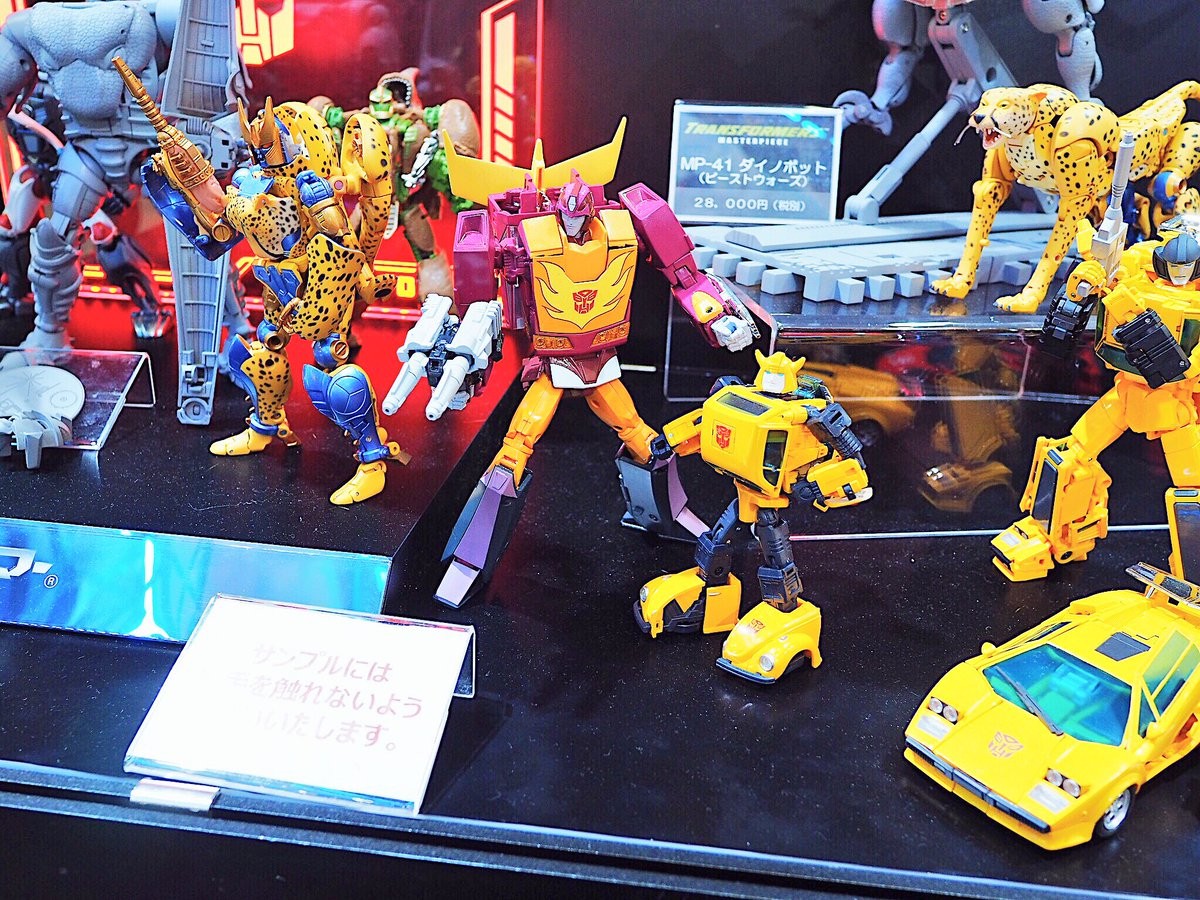 Transformers News: More Images of Takara Tomy Masterpiece MP-40 Targetmaster Hot Rodimus from Tokyo Comic Con Transformers News: More Images of Takara Tomy Masterpiece MP-40 Targetmaster Hot Rodimus from Tokyo Comic Con