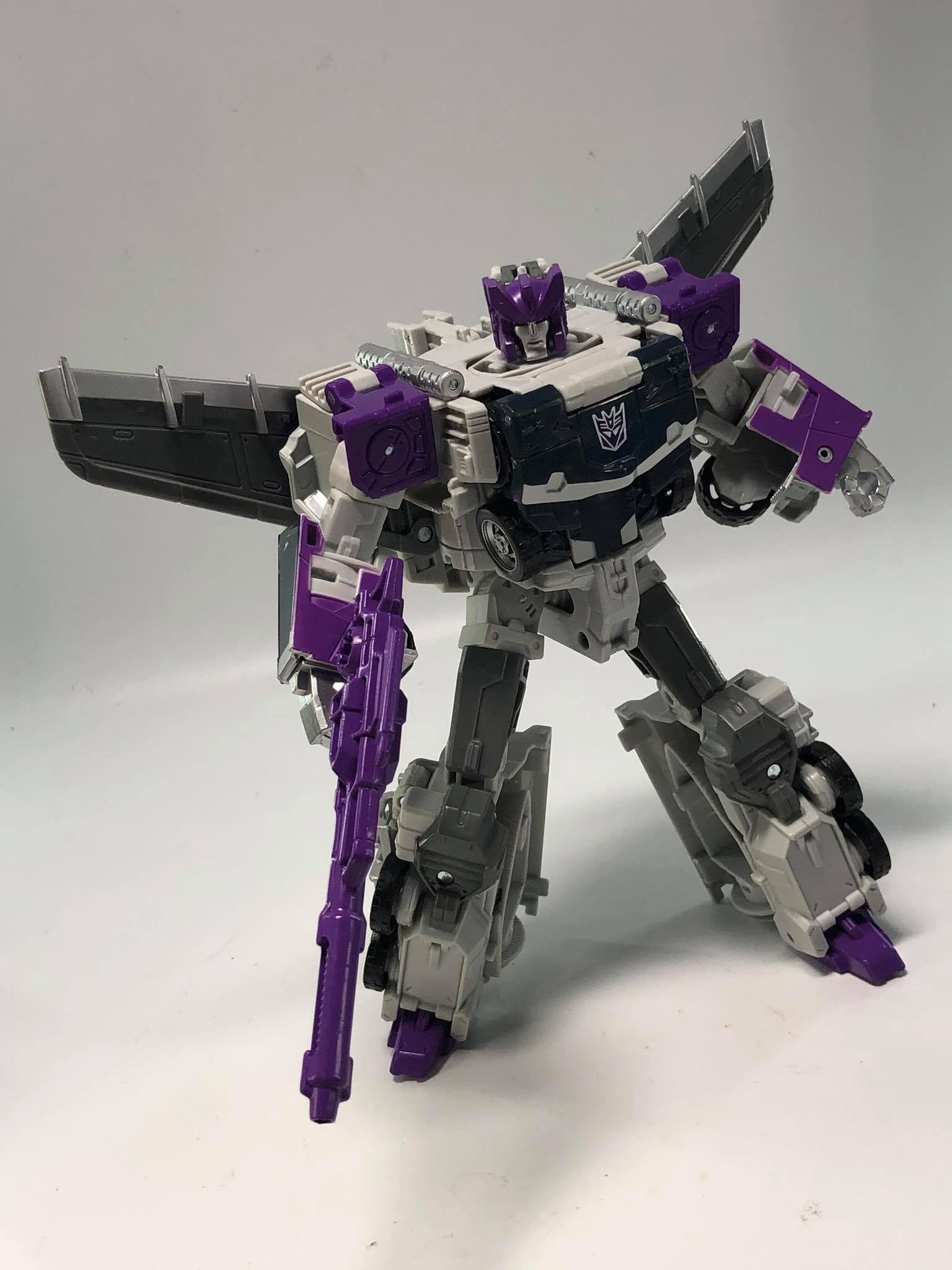 Transformers News: Re: Takara Tomy Transformers Legends Toyline Thread