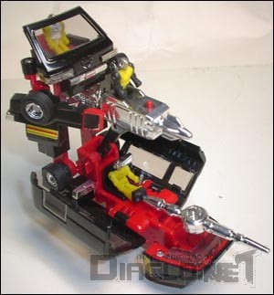 Transformers News: Top 5 times G1 Transformer Toys Were Better in the Diaclone / Microchange line Transformers News: Top 5 times G1 Transformer Toys Were Better in the Diaclone / Microchange line