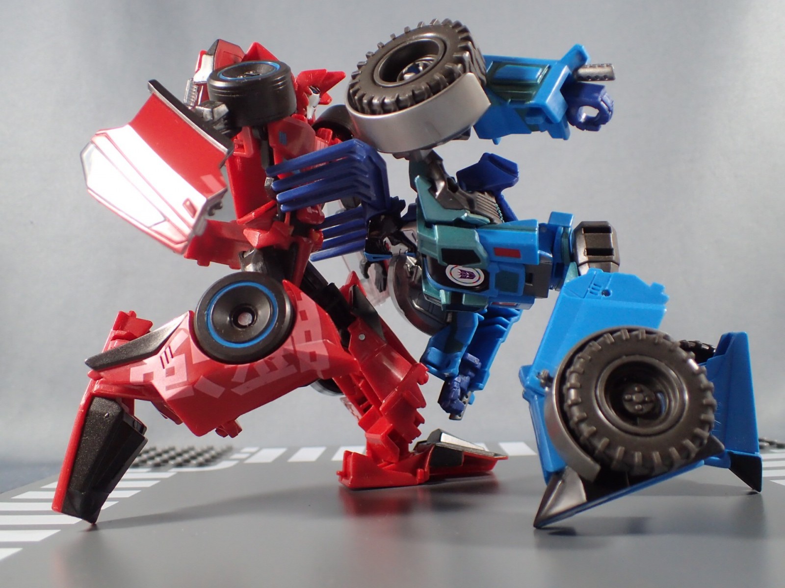 Transformers News: Top 5 Best Toys from Transformers Robots in Disguise 2015-2017 Toyline Transformers News: Top 5 Best Toys from Transformers Robots in Disguise 2015-2017 Toyline