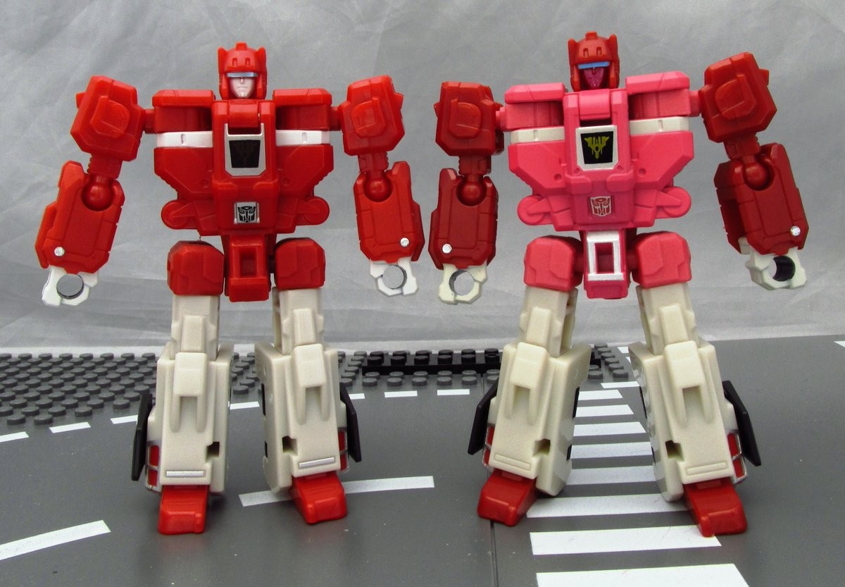 Transformers News: More In-Hand Images of Takara Tomy Transformers Legends LG58 Fastlane & Cloudraker, Bigfight, Ovelor
