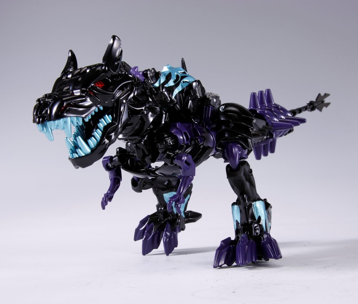 Transformers News: Wonderfest 2018 Also Shows Transformers Nemesis Grimlock, Plus Exclusive Pre-Orders