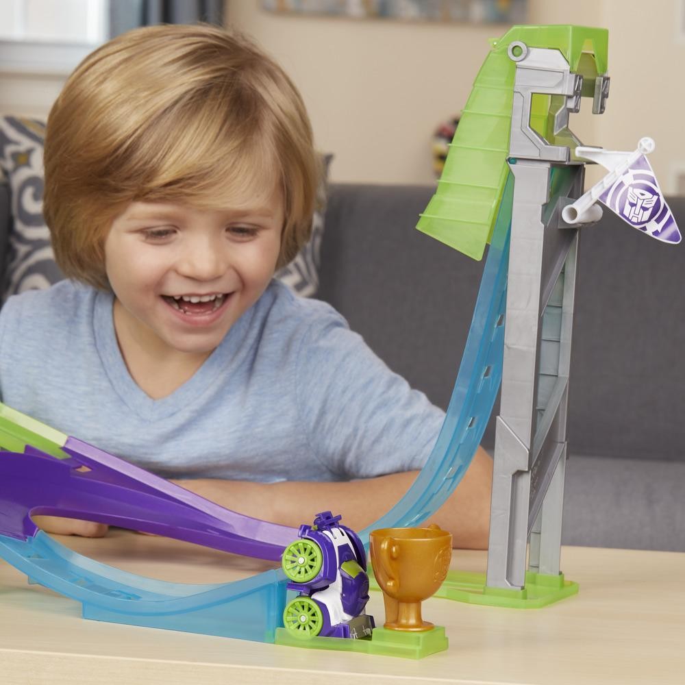 Transformers News: Transformers: Rescue Bots Flip Racers Blurr Reverse Raceway Listed