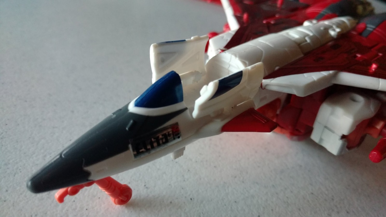 Transformers News: Video Reviews for Transformers Power of the Primes Elita-1 and Hun-Gurrr