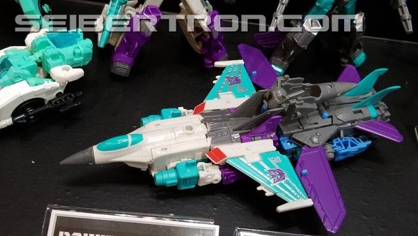 Transformers News: Wonderfest 2018 - Transformers Power of the Primes Display #wf2018w