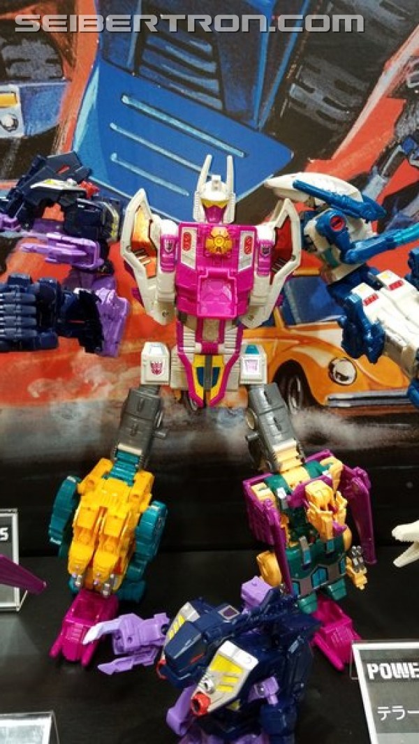 Transformers News: Wonderfest 2018 - Transformers Power of the Primes Display #wf2018w