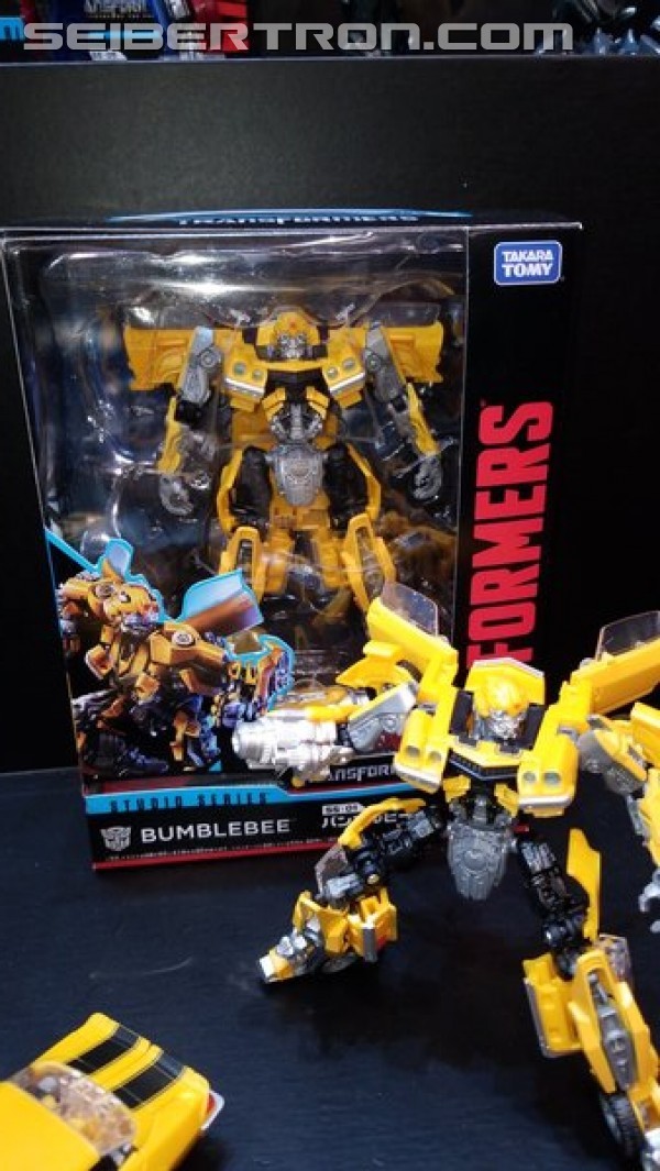 Transformers News: Wonderfest 2018 - Transformers Studio Series Leader Grimlock Diorama, Optimus Prime and More#wf2018w