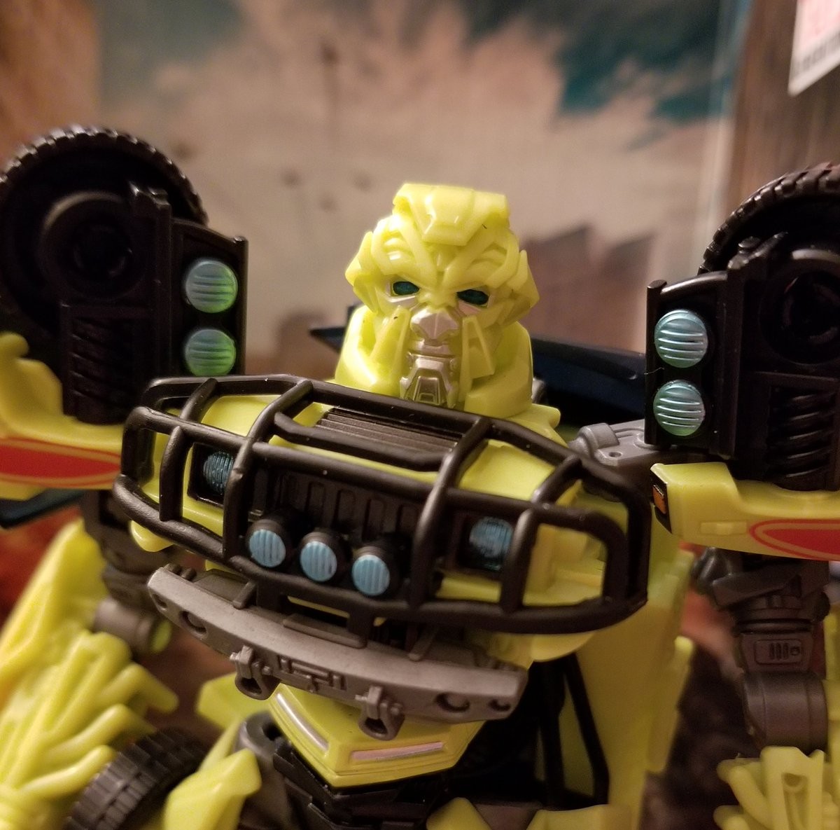 Transformers News: In-Hand Images and Comparisons of Transformers Studio Series Ratchet, Stinger, Bumblebee, Crowbar Transformers News: In-Hand Images and Comparisons of Transformers Studio Series Ratchet, Stinger, Bumblebee, Crowbar